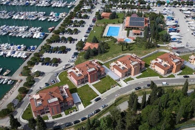 Вилла Floating House Hurrea Порторож Экстерьер фото